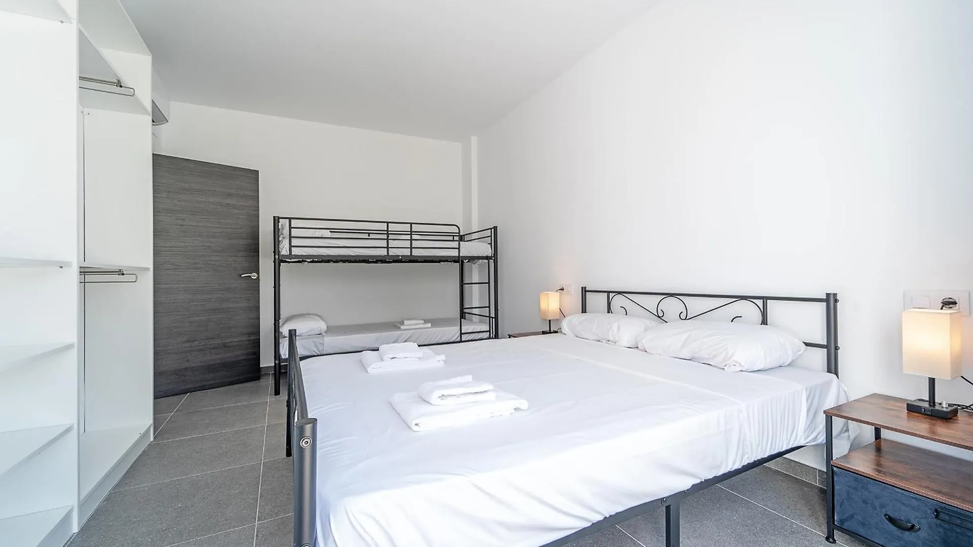 Welcs Villa 167 Emp Con Piscina Privada Empuriabrava